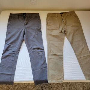 GAP Khakis Men's Slim Pants in Gray and Tan Size 31/30